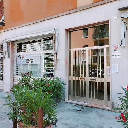 Civico40 Luminoso Appartamento Con Balconi E Garage Privato 베로나 외부 사진